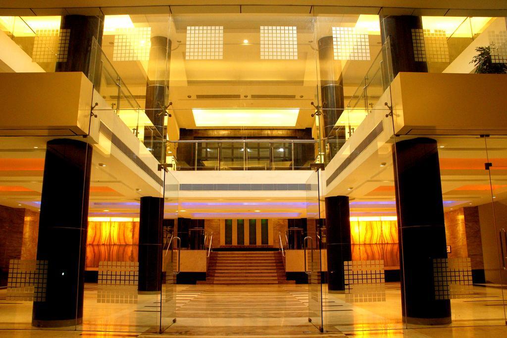 Hotel Gokulam Park Kochi Zewnętrze zdjęcie
