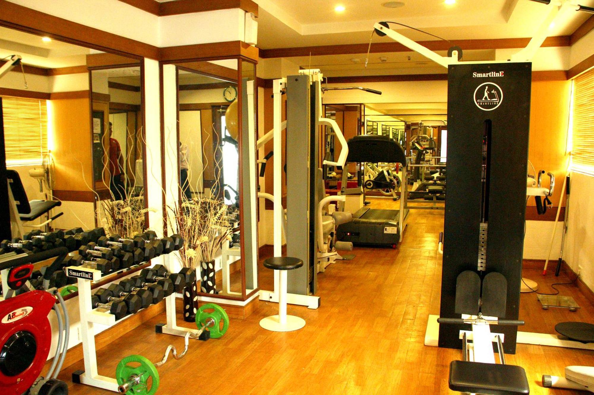 Hotel Gokulam Park Kochi Zewnętrze zdjęcie